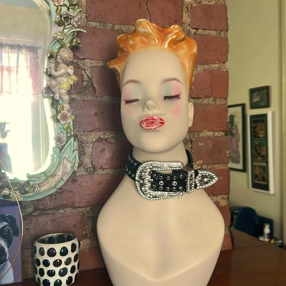 Glitzy Western Belt Choker - Picture 6 of 7